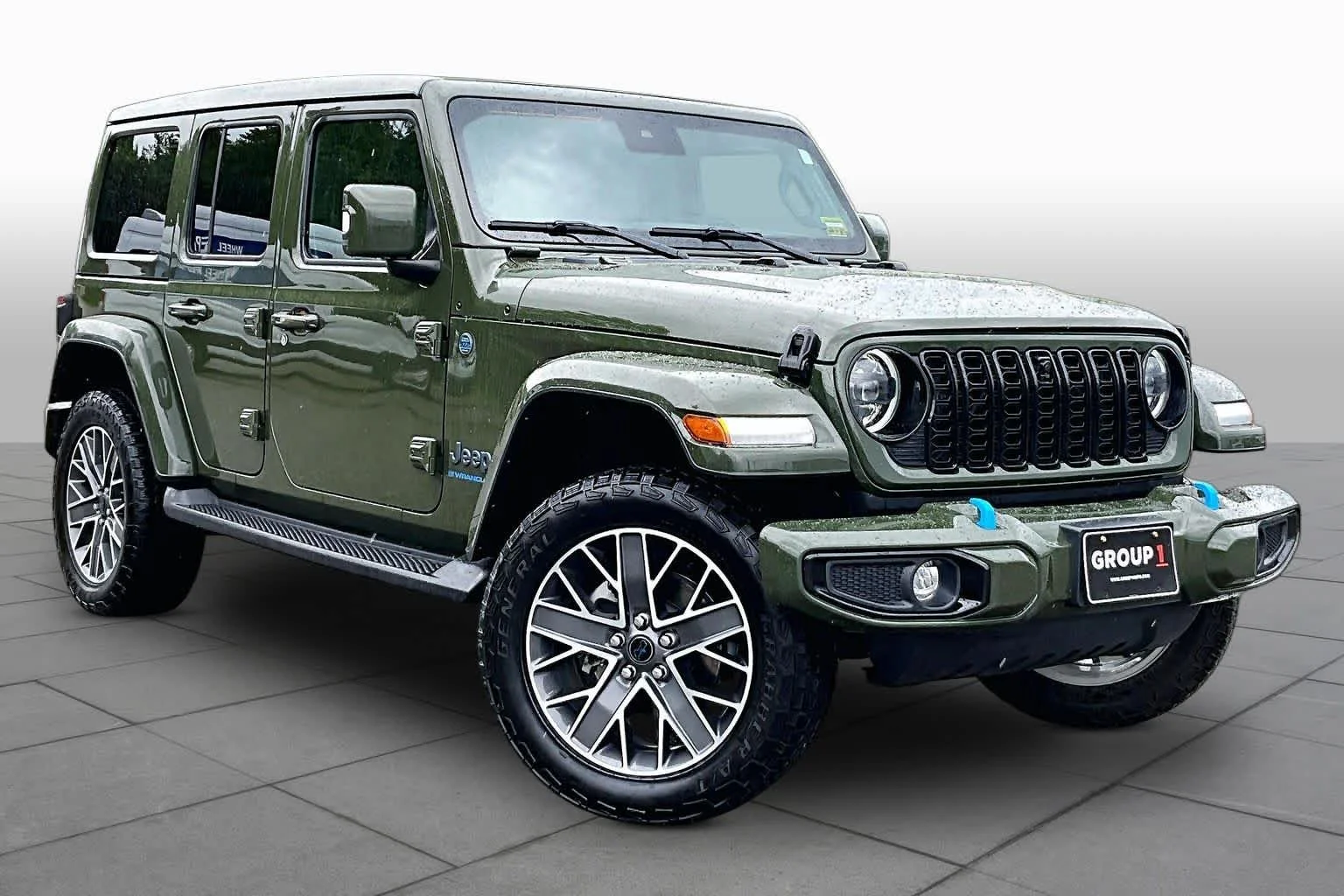Used 2024 Sarge Green Clearcoat Jeep High Altitude image 3