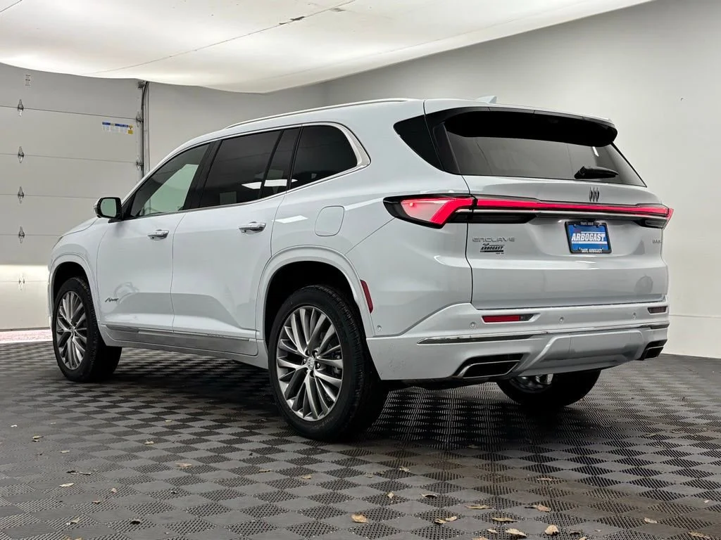 2026 Buick Enclave Avenir - Photo 16