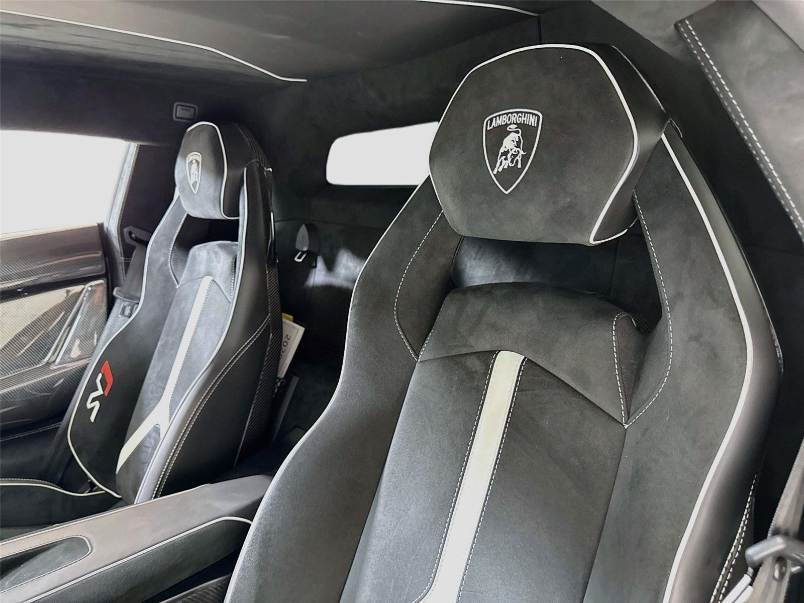 Used 2020 Nero Aldebaran Lamborghini SVJ | Boden Exhaust | Ext Carbon Pkg image 25