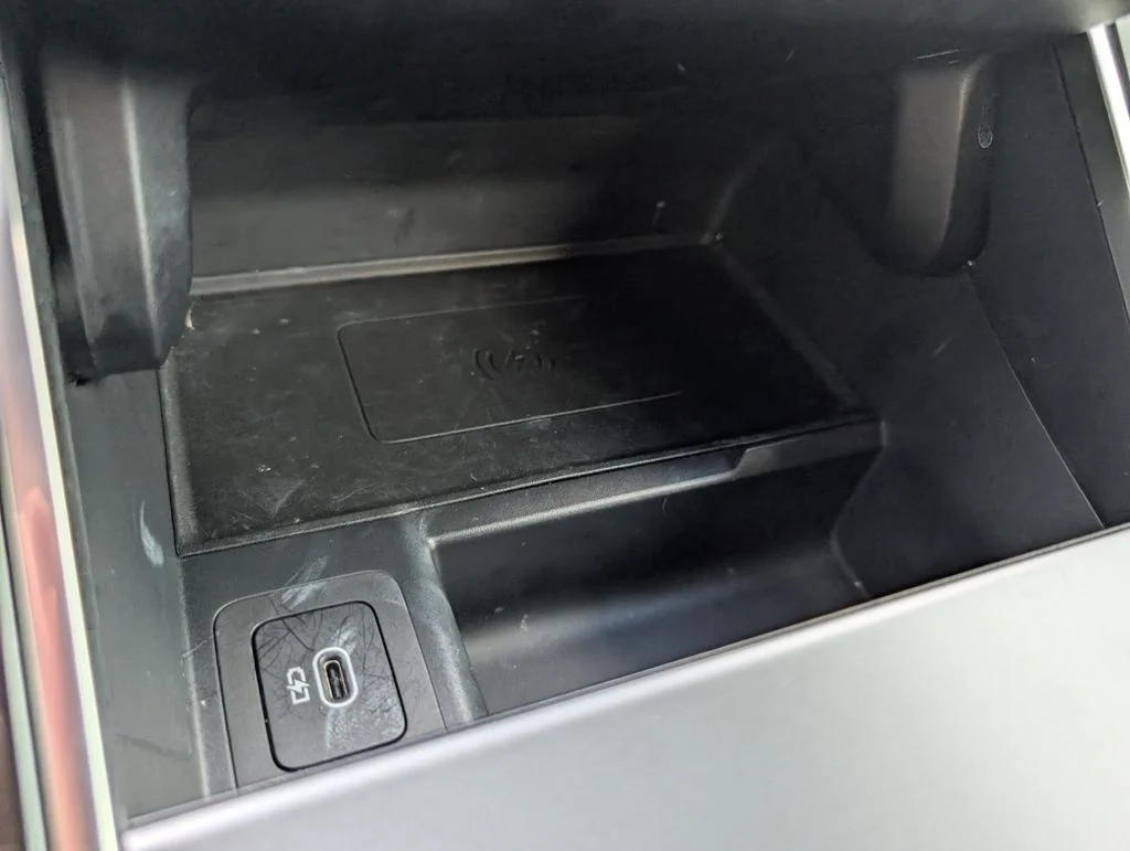 Certified Used 2025 White Land Rover S image 18