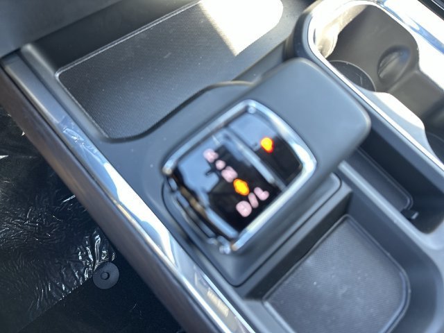 2026 GMC Sierra 1500 SLT - Photo 31