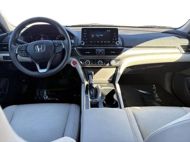 Used 2018 Red Honda LX 1.5T image 14