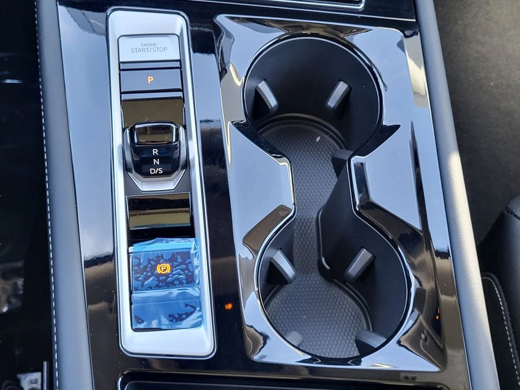 2026 Volkswagen Atlas SE w/Tech - Photo 15