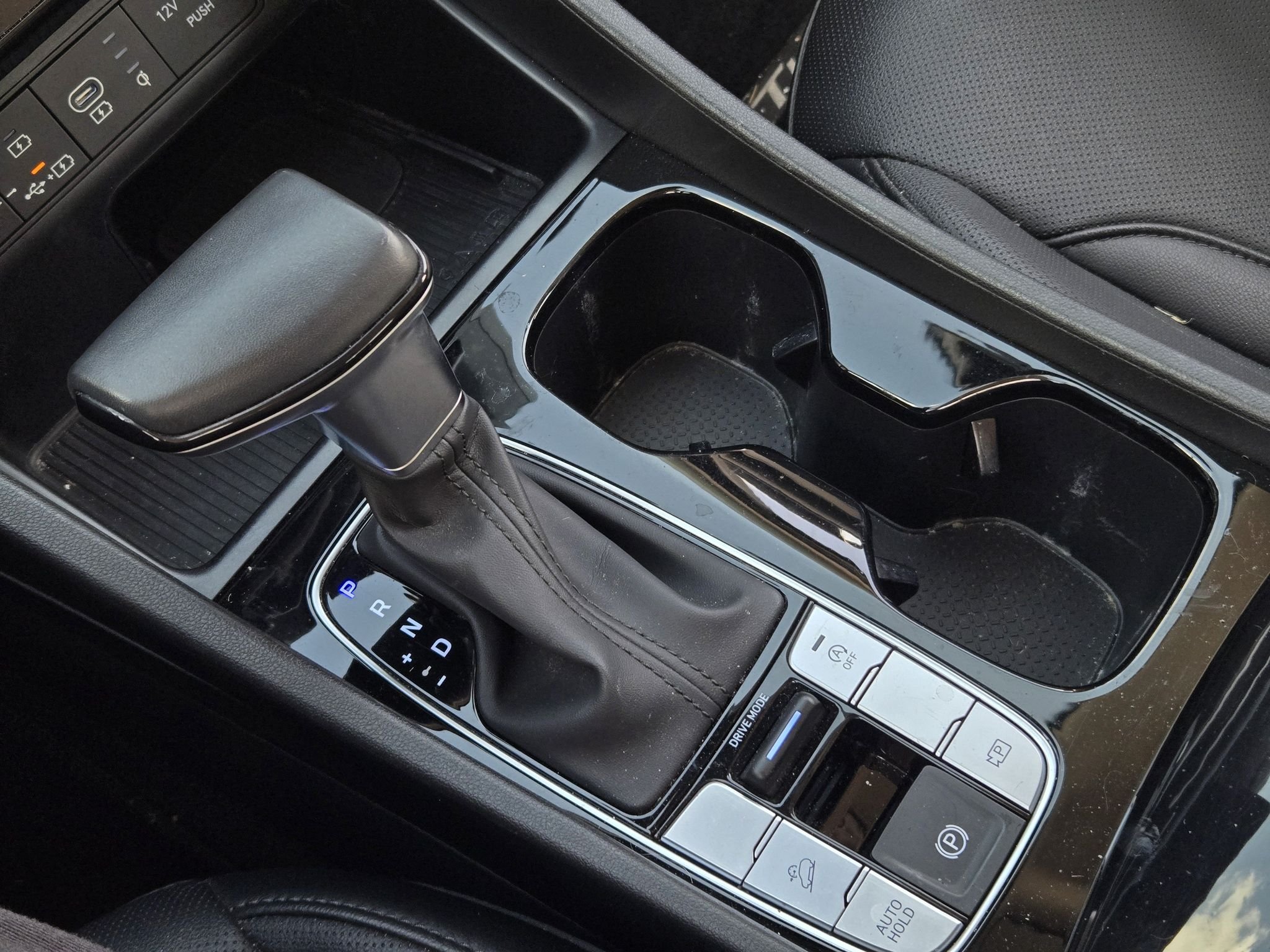 Used 2025 Ecotronic Gray Hyundai SEL Convenience image 19