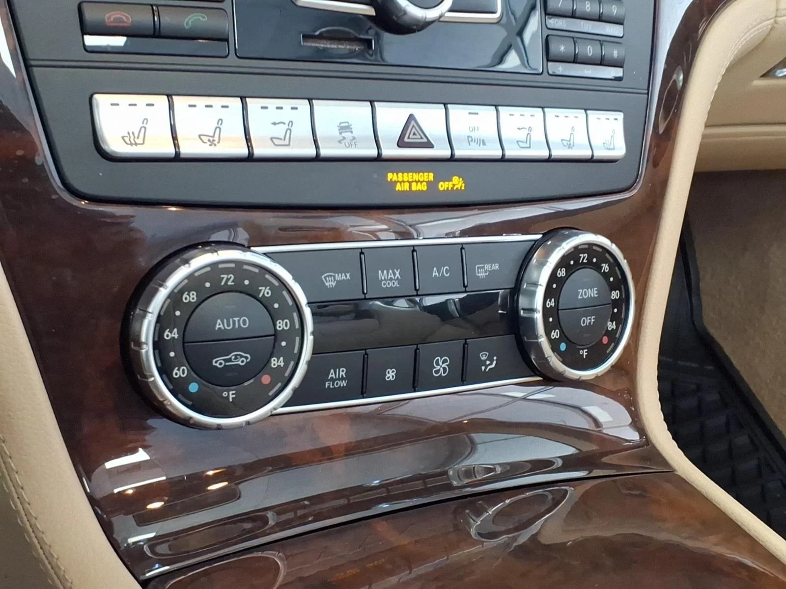Used 2013 Palladium Silver Metallic Mercedes-Benz SL 550 image 6