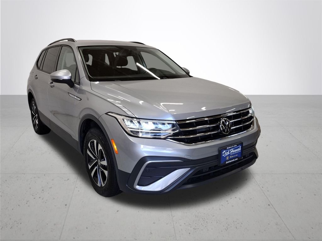 Certified Used 2023 Silver Metallic Volkswagen 2.0T S image 5