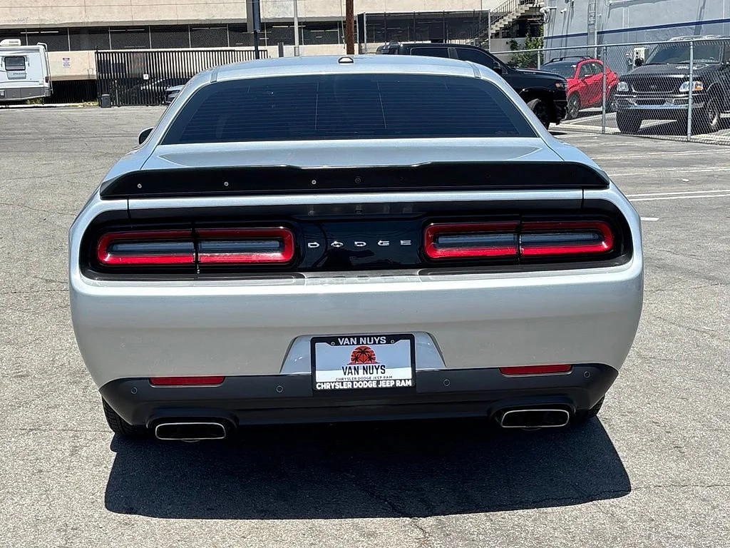 Used 2023 Triple Nickel Clear Coat Dodge R/T image 6