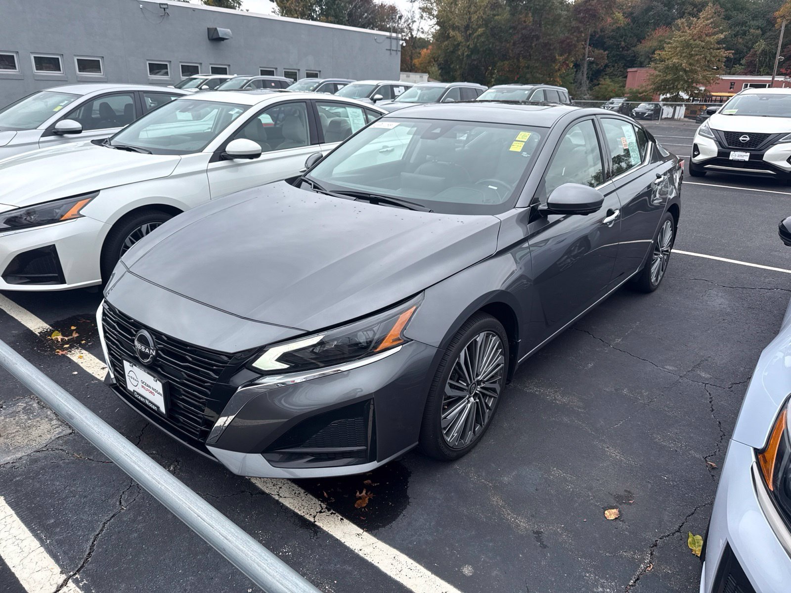 Used 2024 Gun Metallic Nissan 2.5 SL image 1