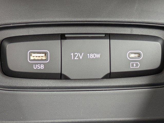 New 2026 Shimmering Silver Hyundai SE image 23