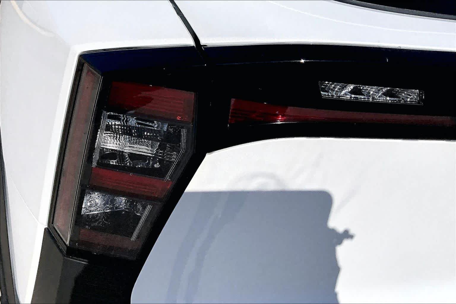 New 2026 Aspen White TriCoat Nissan SR image 12