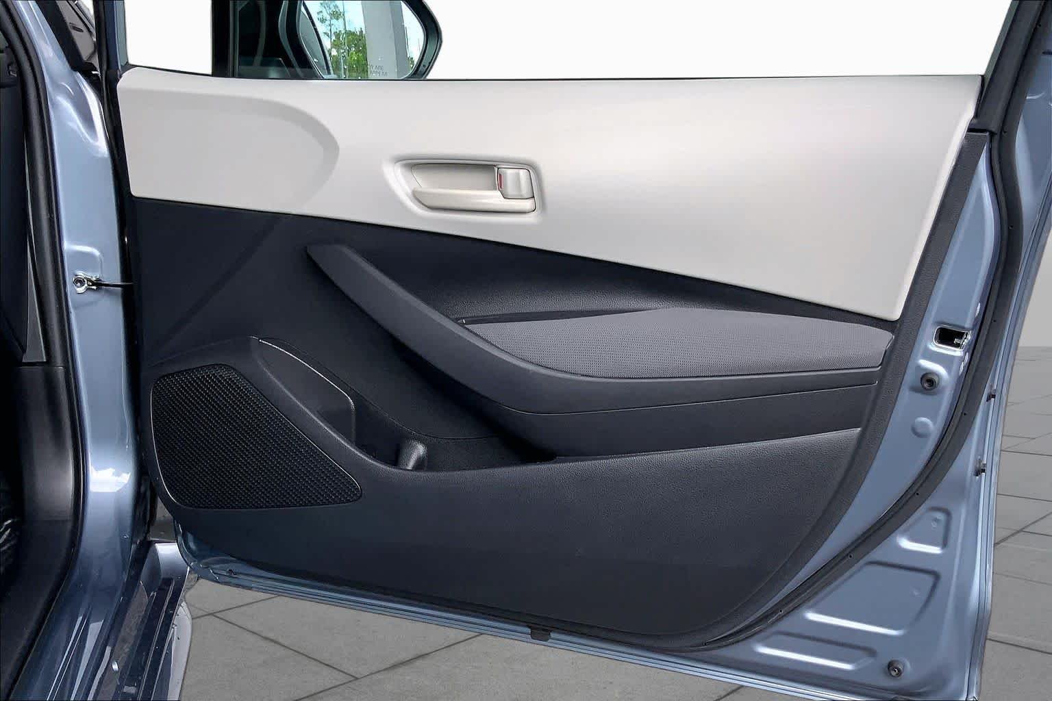 2024 Toyota Corolla LE - Photo 23