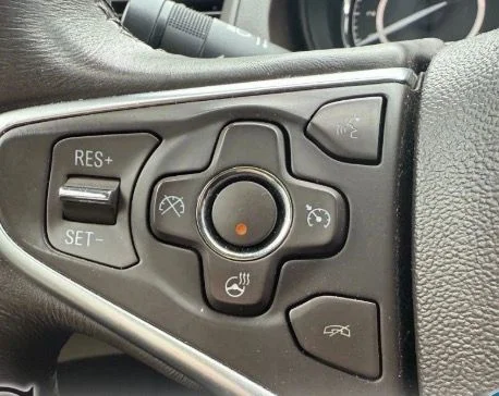 Used 2017 White Buick Premium II image 8