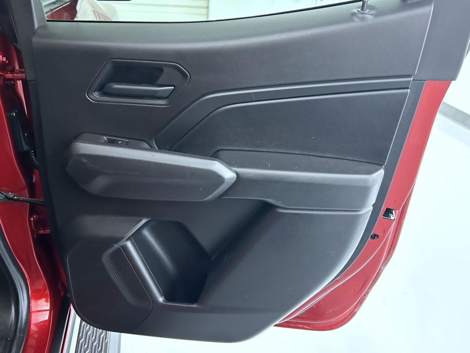 Used 2025 Red Chevrolet Trail Boss image 17