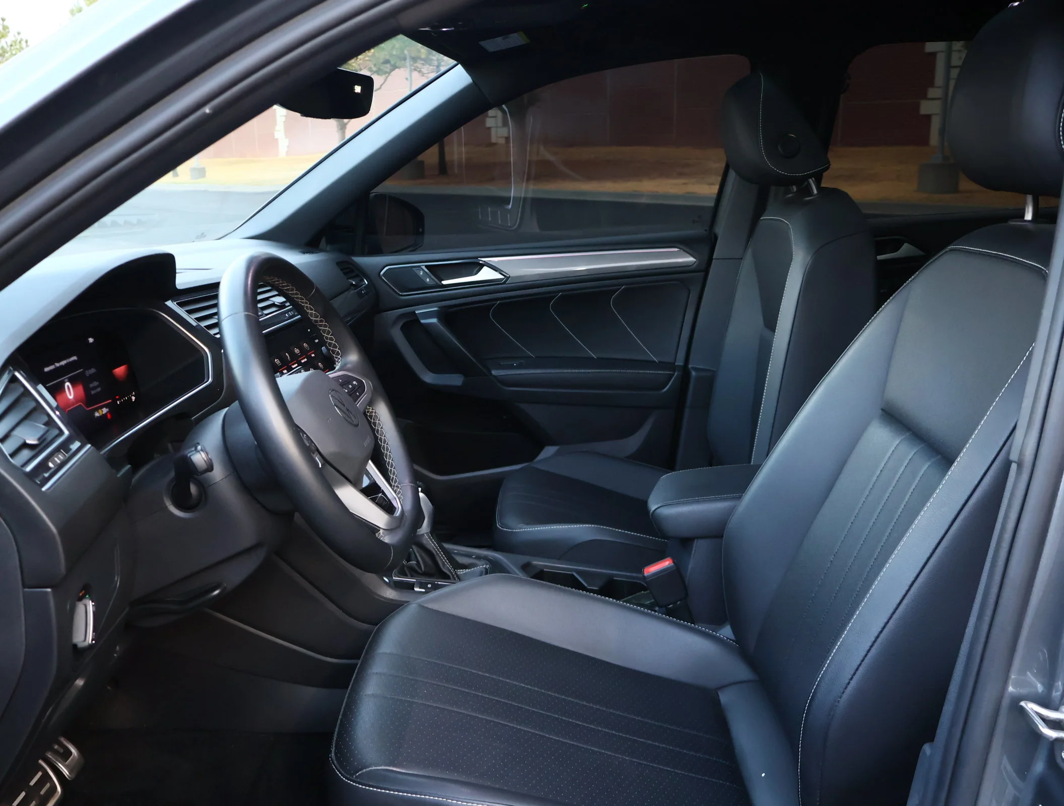Used 2023 Gray Volkswagen SE R-Line Black image 10