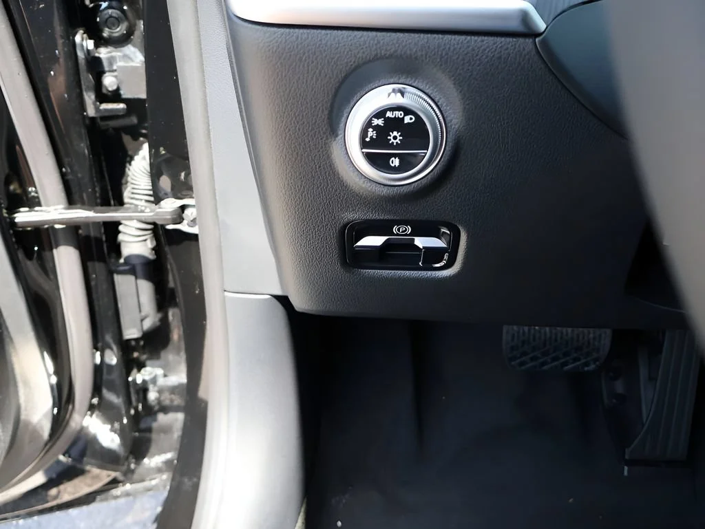New 2026 Black Mercedes-Benz C 300 image 71