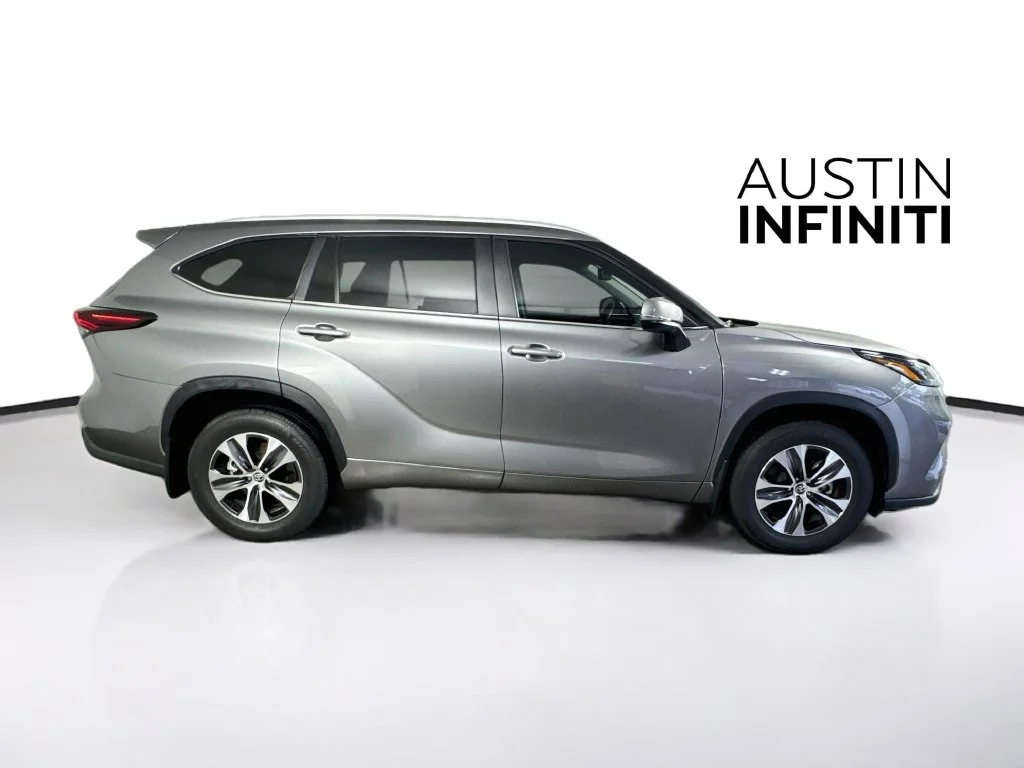 Used 2026 Gray Toyota XLE image 8