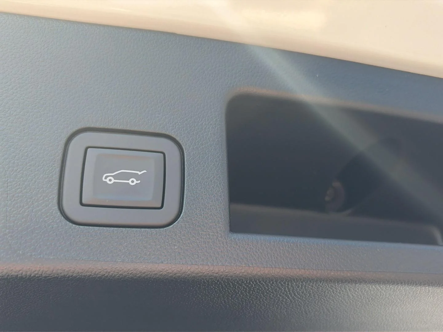 2027 Chevrolet Equinox LT - Photo 15
