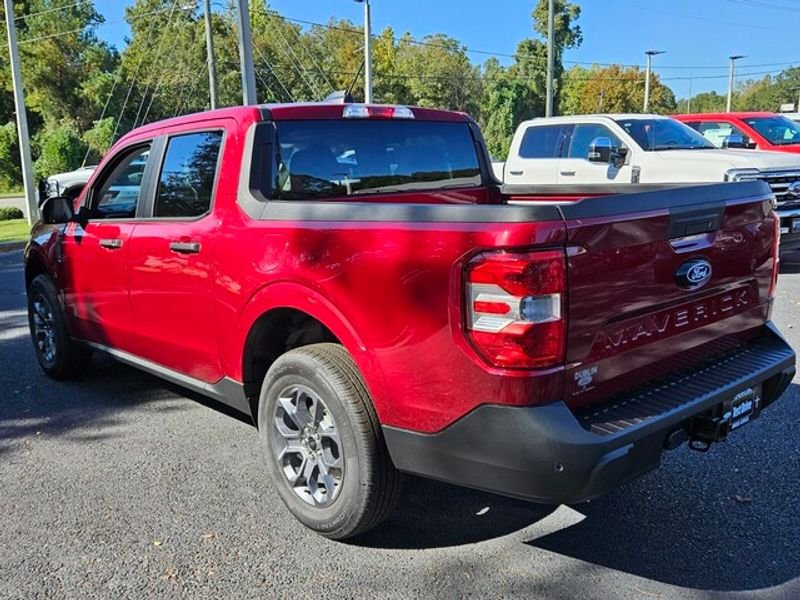 2025 Ford Maverick XLT - Photo 11