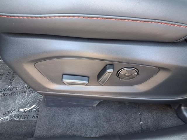 2025 Ford Explorer ST - Photo 11