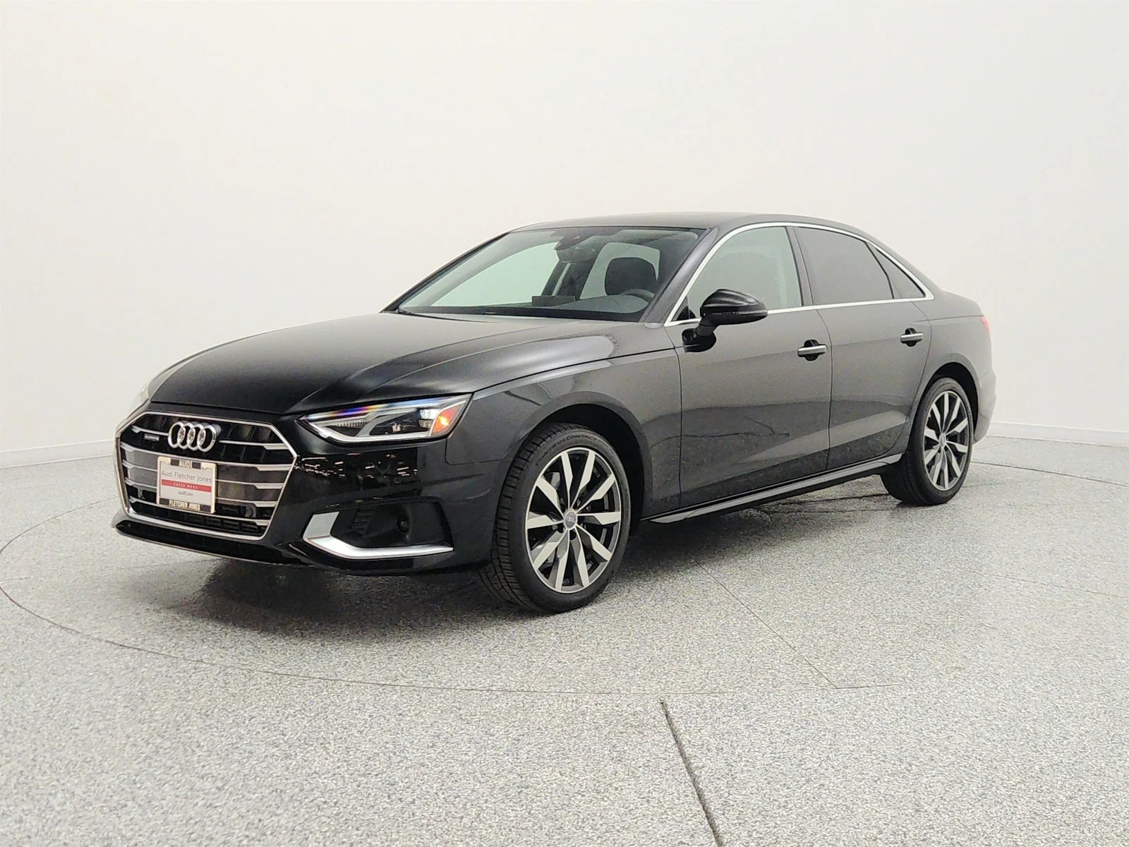 2021 Audi A4 40 quattro S tronic Premium's photo