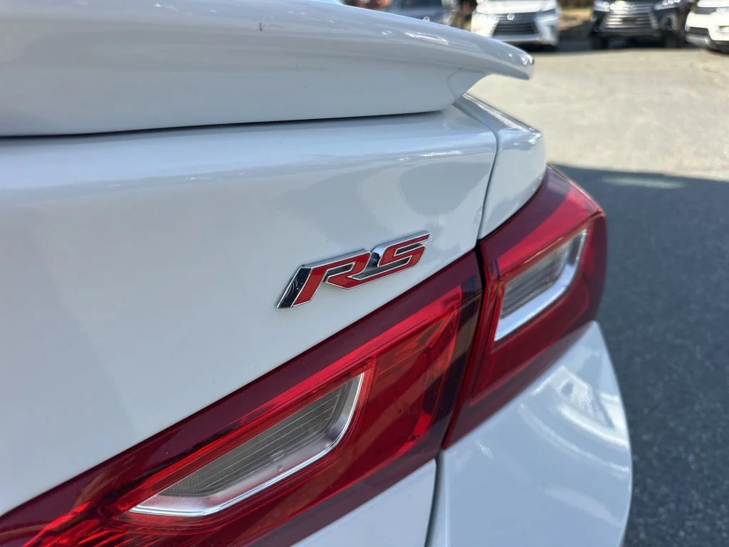 Used 2024 White Chevrolet RS image 27