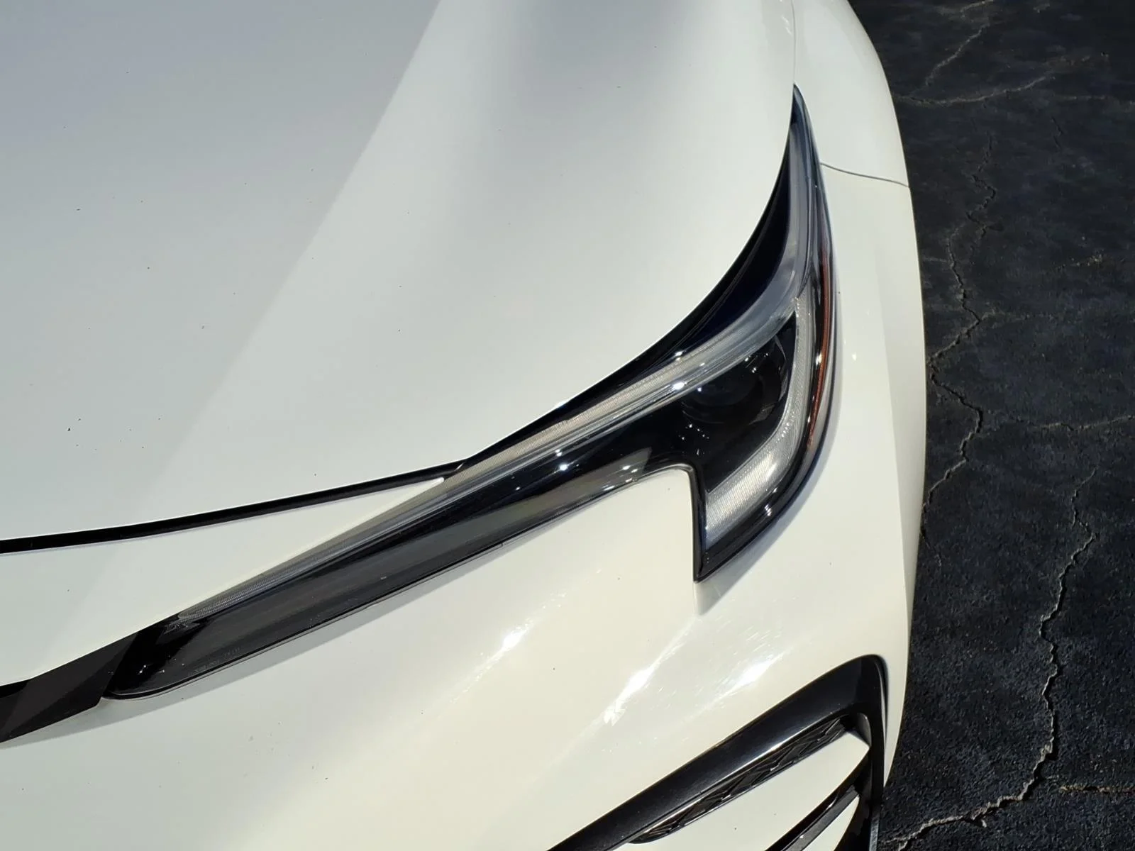Used 2023 Ice Cap Toyota XSE image 17