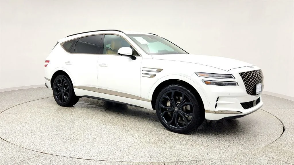 Used 2024 Matterhorn White Genesis 3.5T Prestige Signature AWD image 3