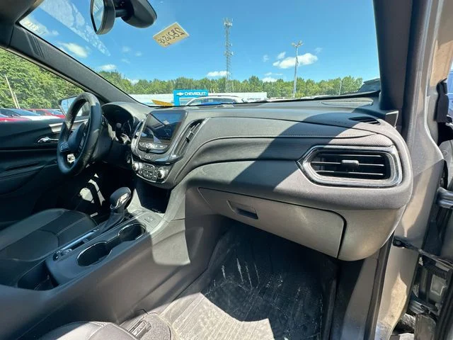 Used 2024 Gray Chevrolet Premier image 33