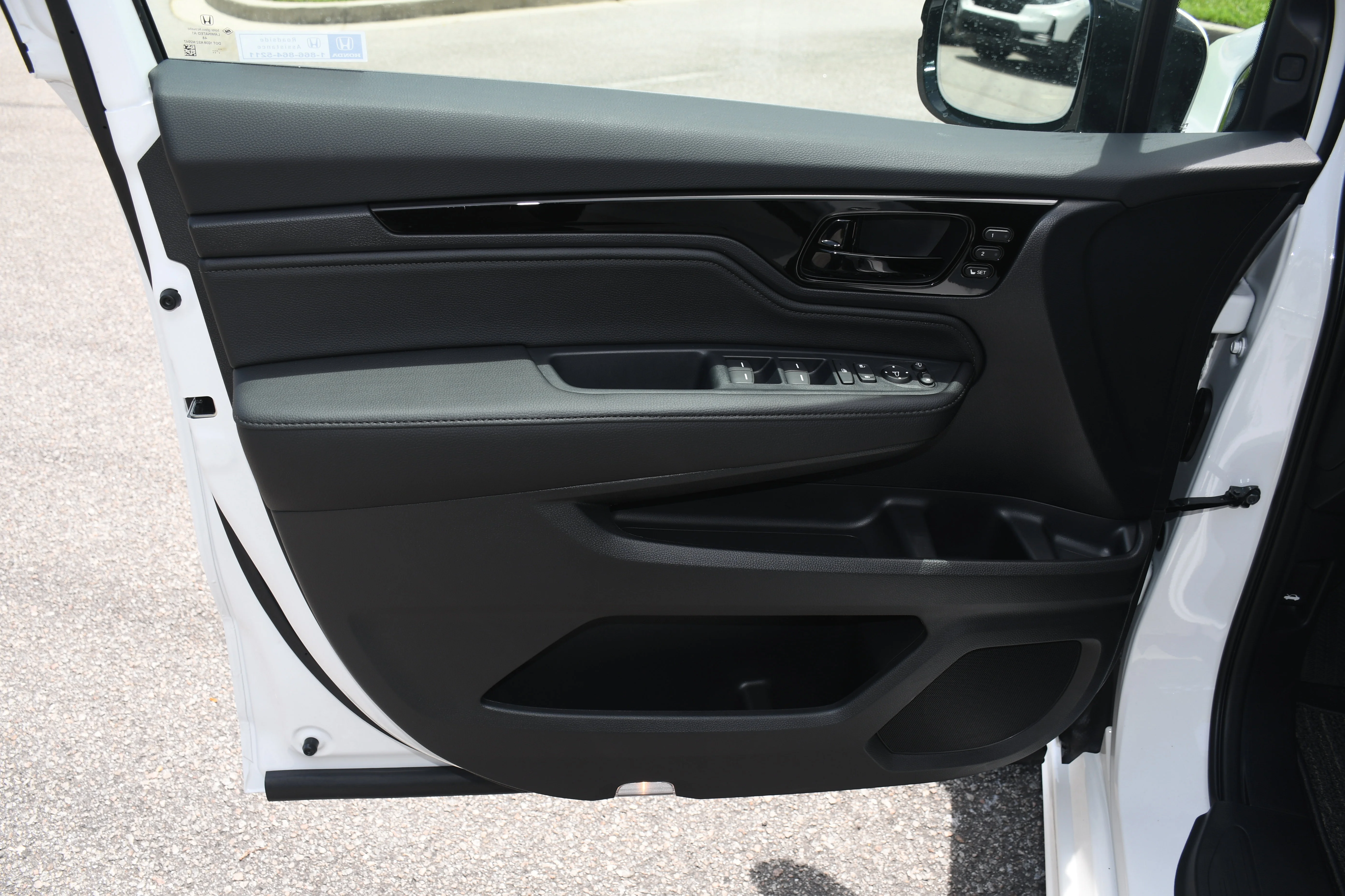 New 2026 Platinum White Pearl Honda Elite image 5