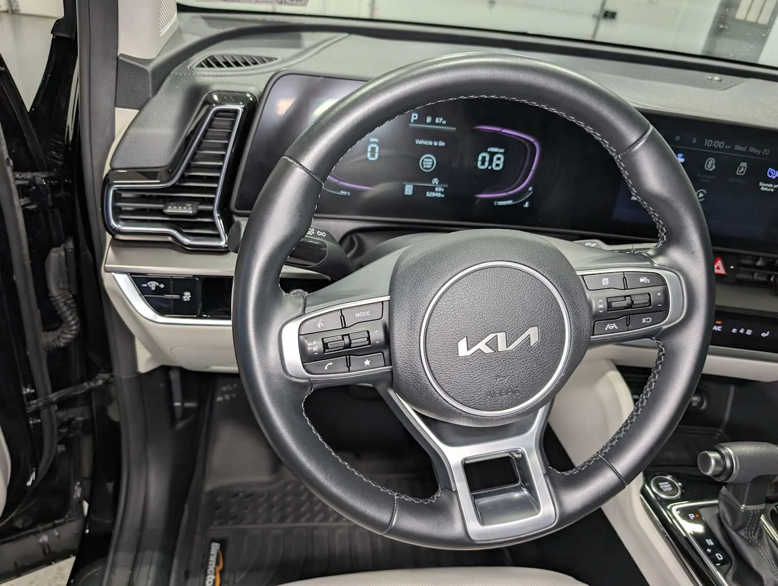 Used 2023 Ebony Black Kia EX image 31