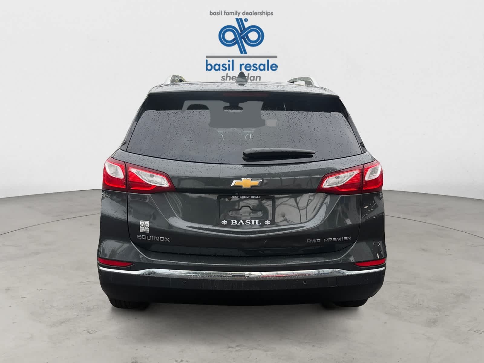 Used 2020 Nightfall Gray Metallic Chevrolet Premier image 6