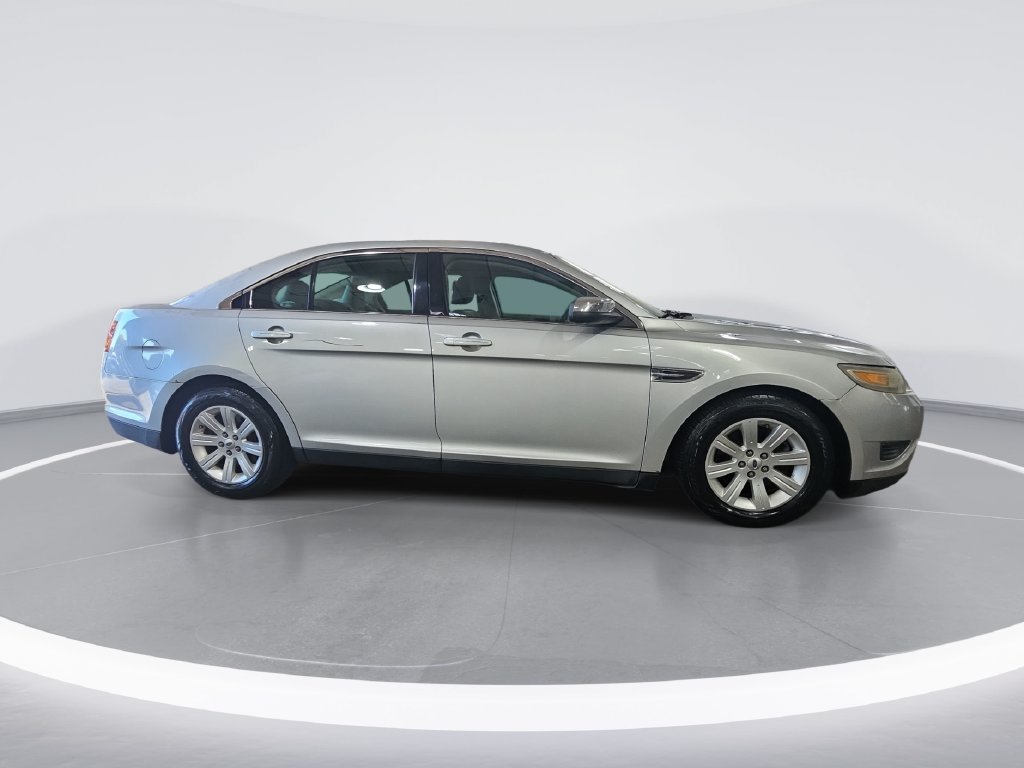 Used 2012 Ford Taurus SE with VIN 1FAHP2DW3CG115234 for sale in Grand Rapids, MI