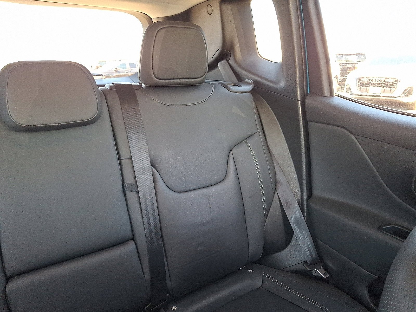 2022 Jeep Renegade Limited - Photo 16