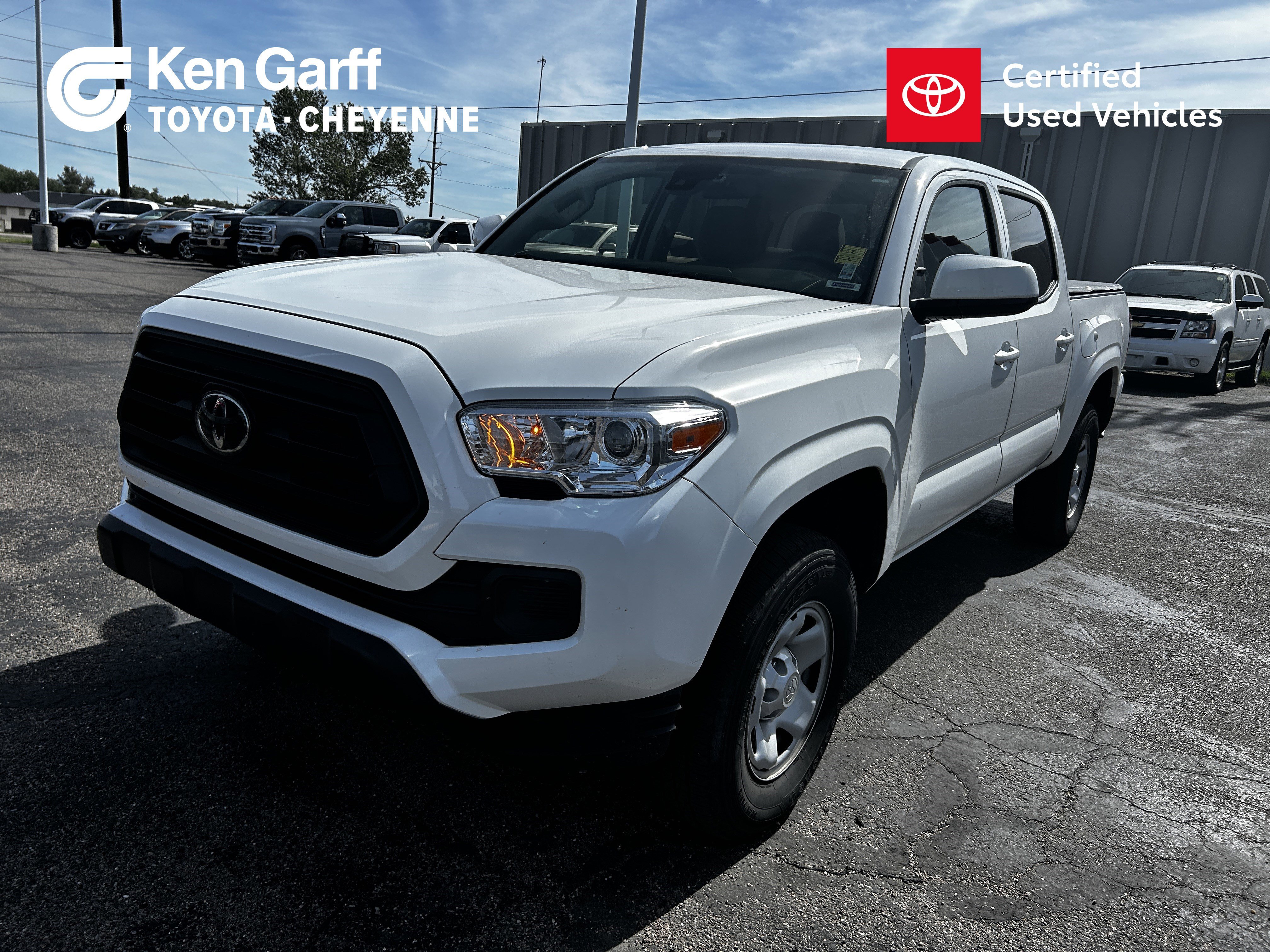 2022 Toyota Tacoma SR Double Cab 4WD V6 Auto Short Bed's photo