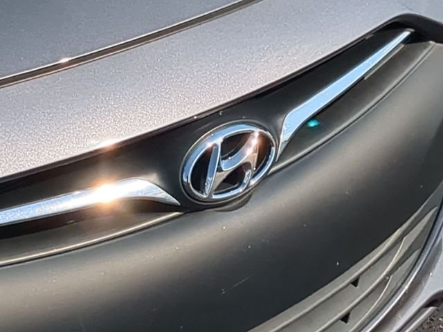 Used 2016 Empire St Gray Metallic Hyundai 3.8 image 4