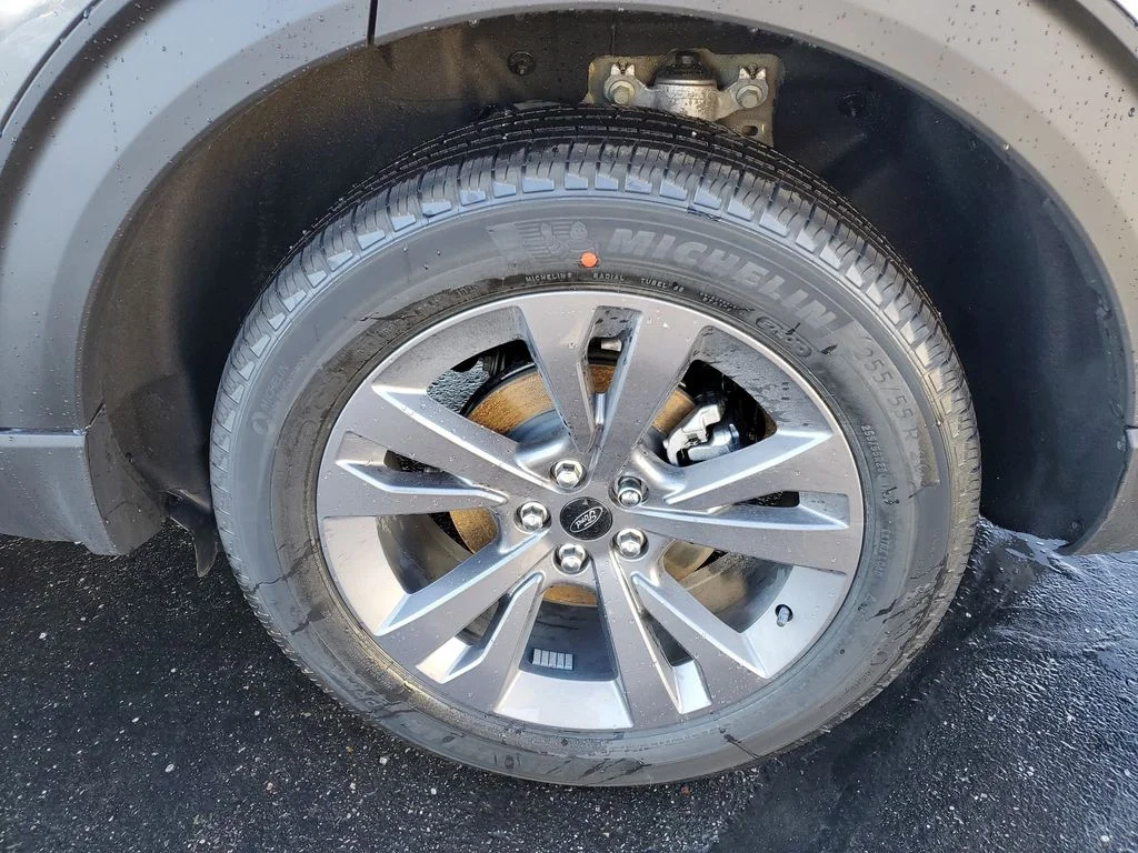 2026 Ford Explorer Active - Photo 29