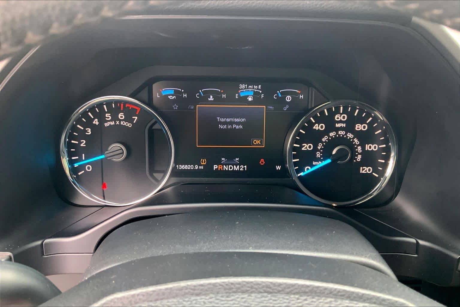 Used 2016 Magnetic Metallic Ford Platinum image 25