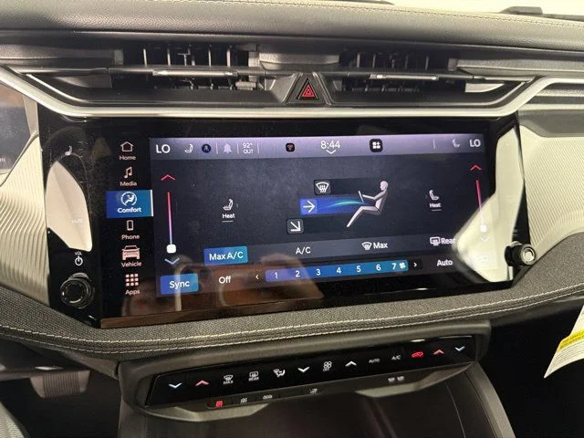 New 2026 White Jeep Laredo image 23