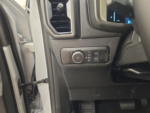 New 2026 Space White Metallic Ford Big Bend® image 35
