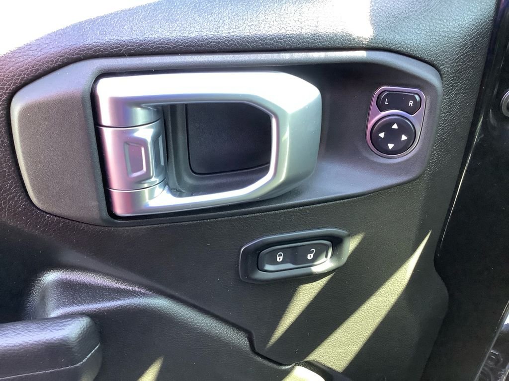 Used 2024 Black Jeep Rubicon image 12