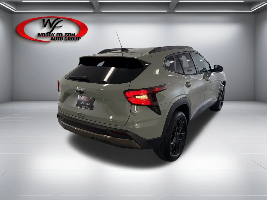 New 2026 Cacti Green Chevrolet ACTIV image 6