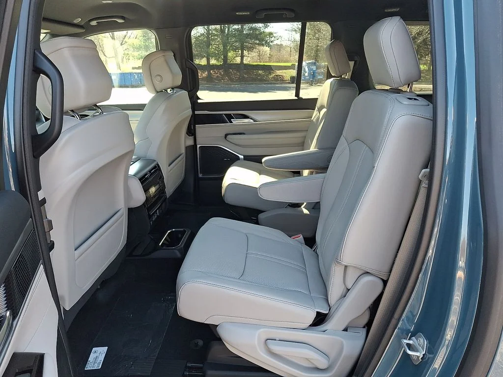 New 2026 Steel Blue Jeep Limited Altitude image 6