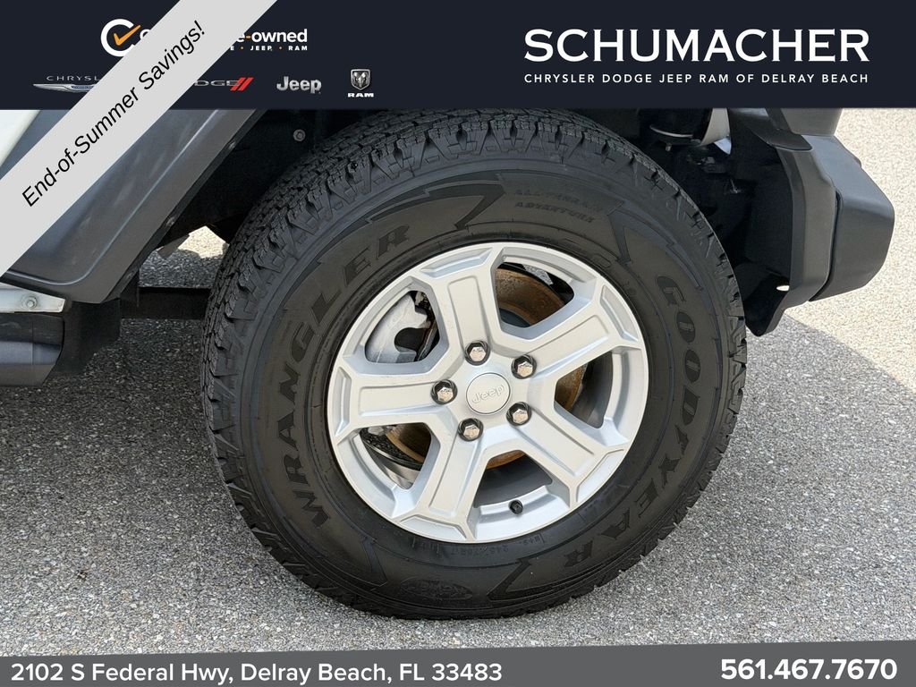 Used 2022 White Jeep Unlimited Sport S image 9