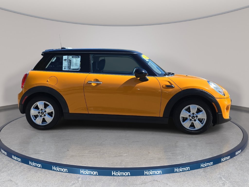 Used 2015 Orange MINI Base image 5