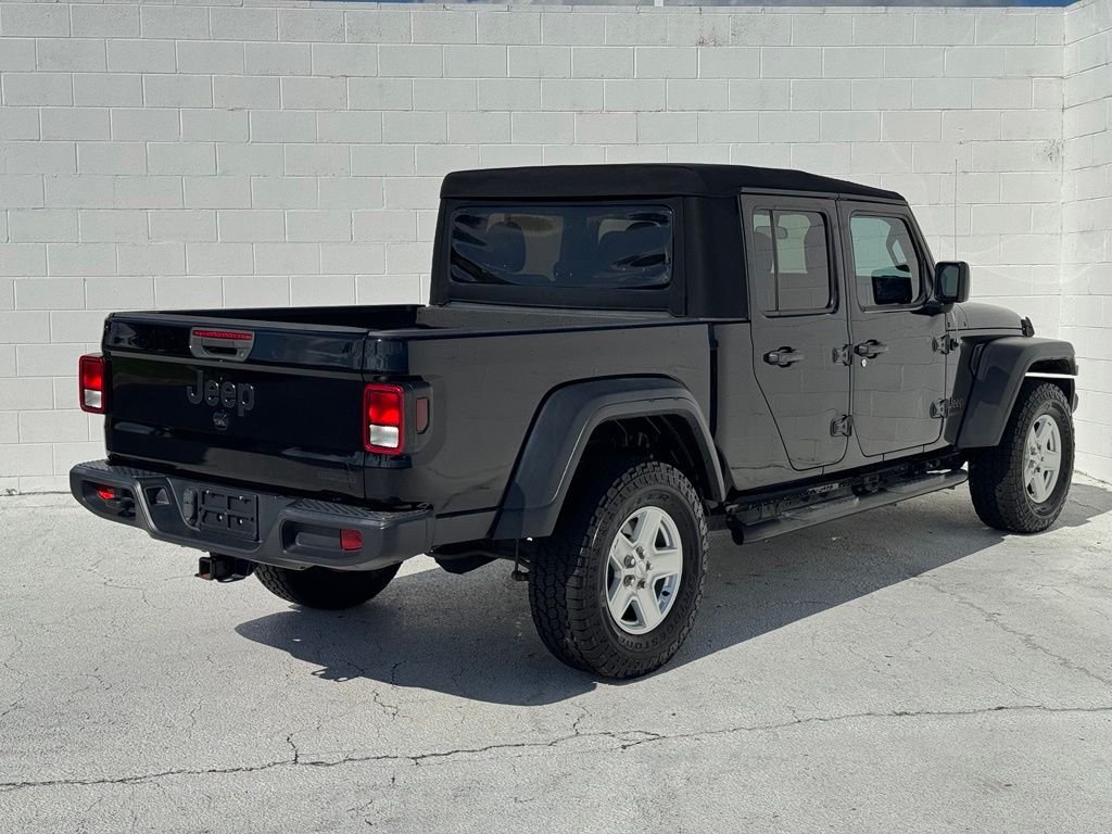 Used 2020 Black Jeep Sport image 11