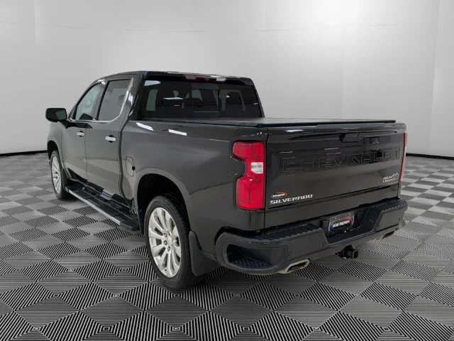 Certified Used 2021 MOSAIC BLACK METALLIC Chevrolet High Country image 3