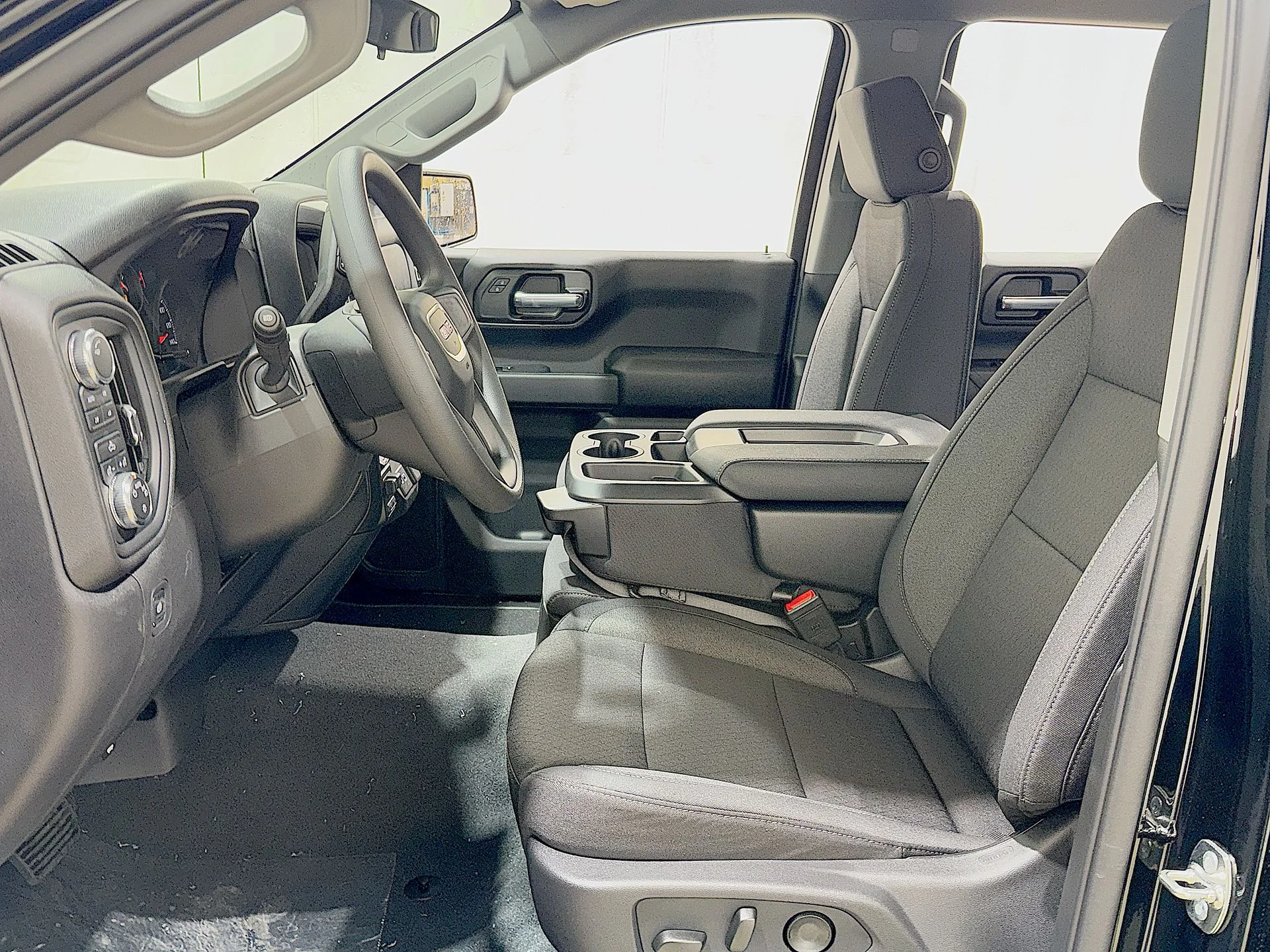 New 2026 Onyx Black GMC Pro image 18
