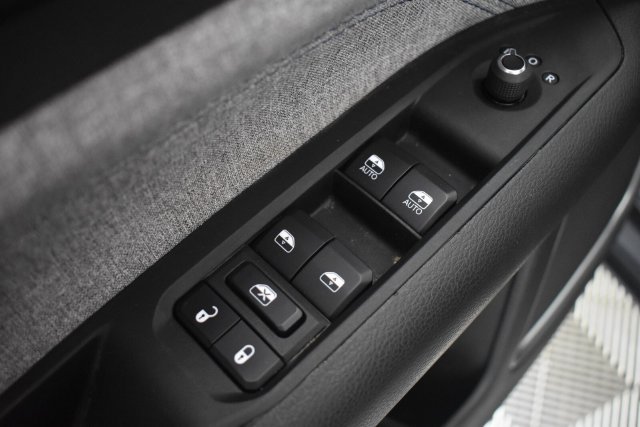 2024 Jeep Compass Latitude - Photo 21