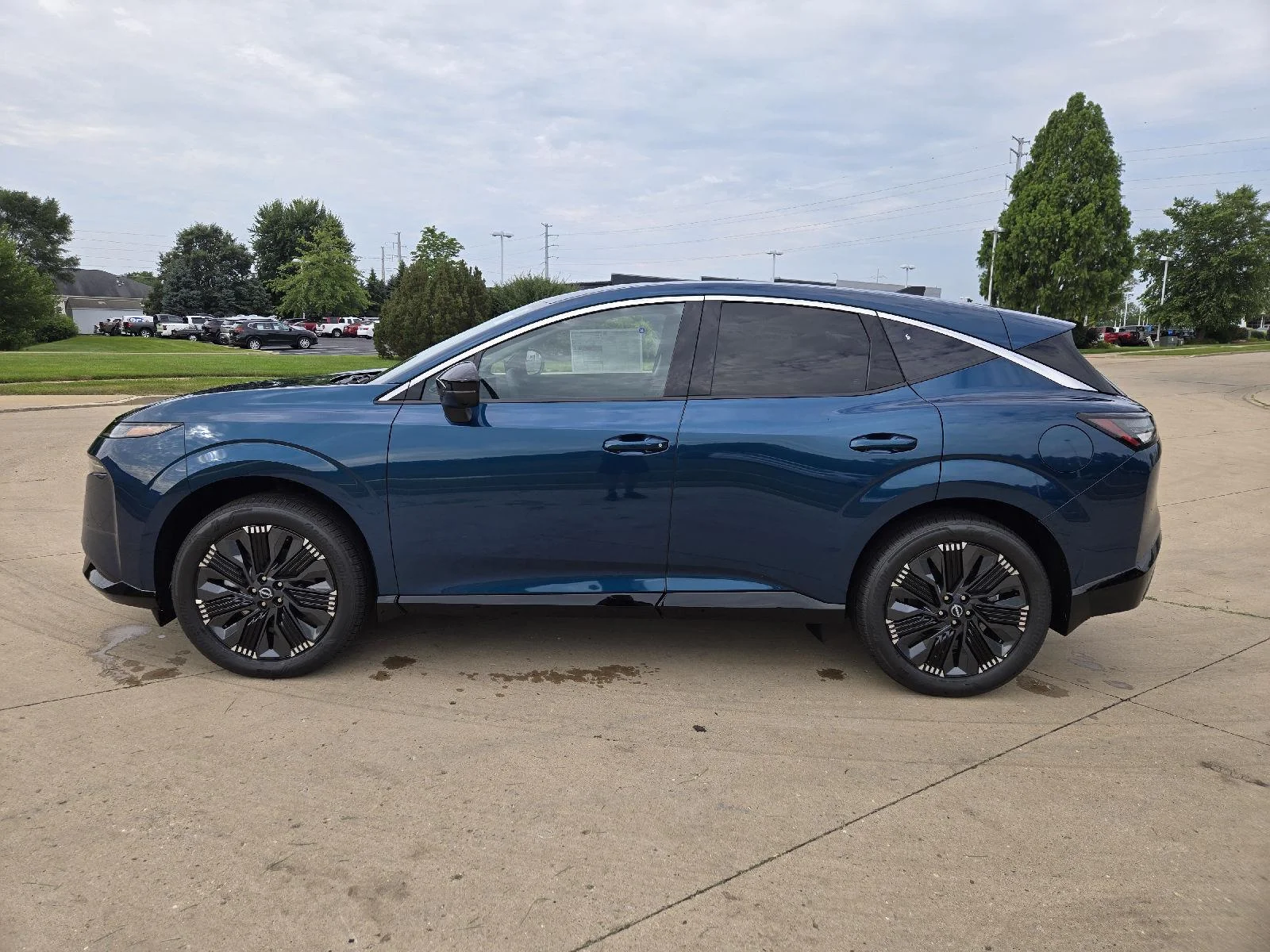 New 2026 Aurora Blue Pearl Metallic Nissan Platinum image 5