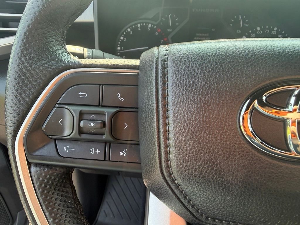 Used 2025 White Toyota SR5 image 36